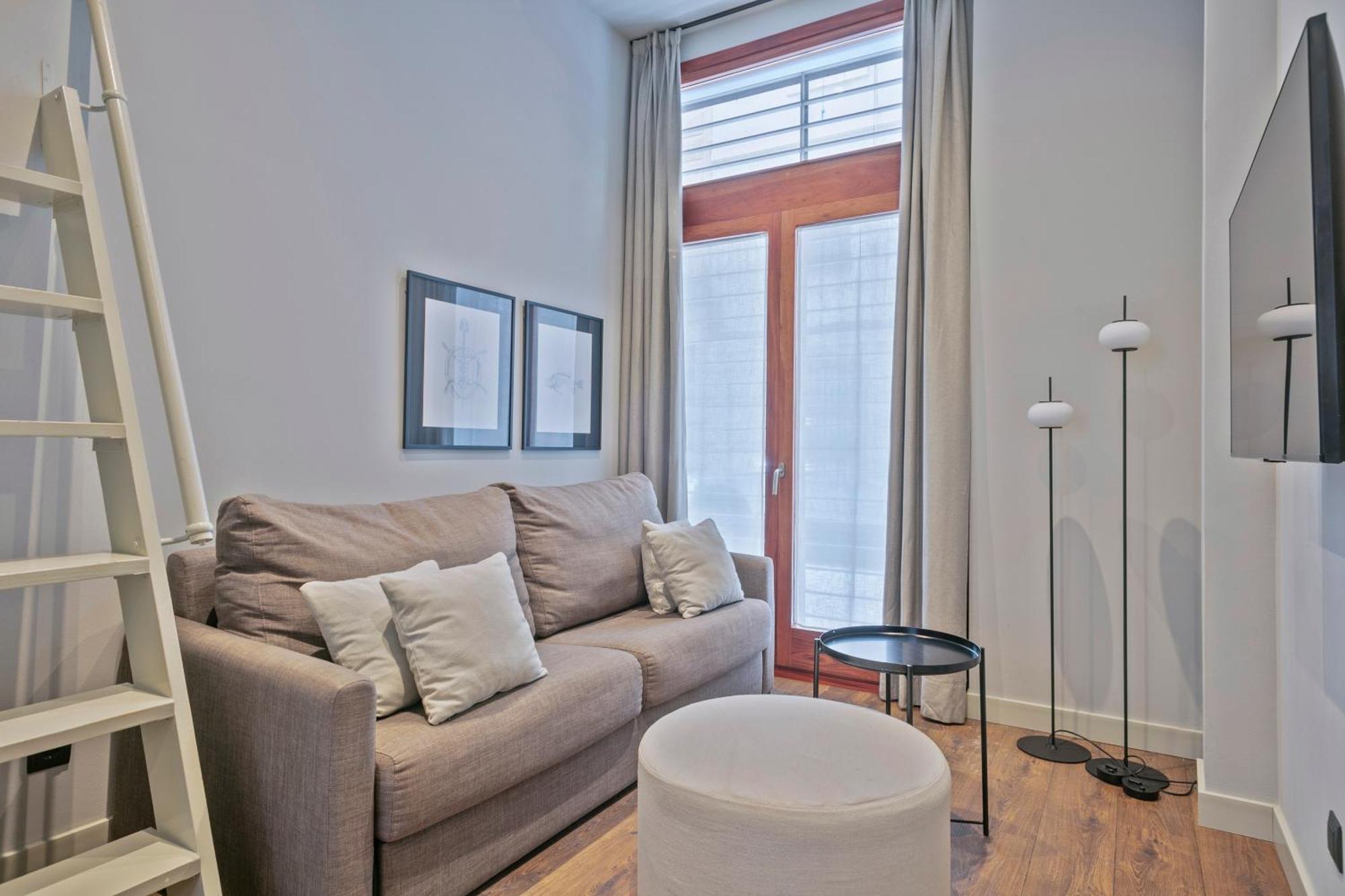 Uma Suites Barceloneta Beach Exterior photo